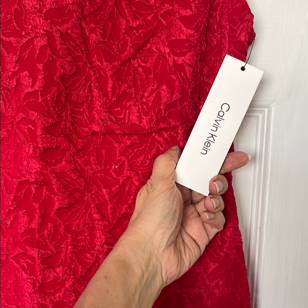 Calvin Klein Red Textured Midi Dress sz 10 - Picture 2 of 4